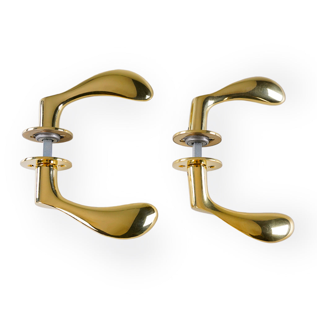 Dørgreb: Arne Jacobsen dørhåndtag - AJ111 dørgreb i poleret messing 111 mm. stor model c/c 30 mm.