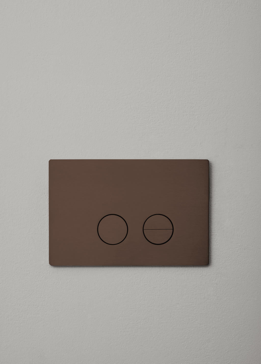 Betjeningplade til toilet, bronze/bruneret finish • d line