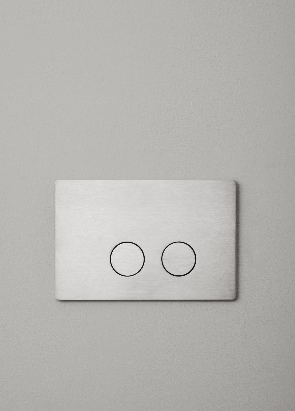 Betjeningplade til toilet, børstet rustfrit stål • d line