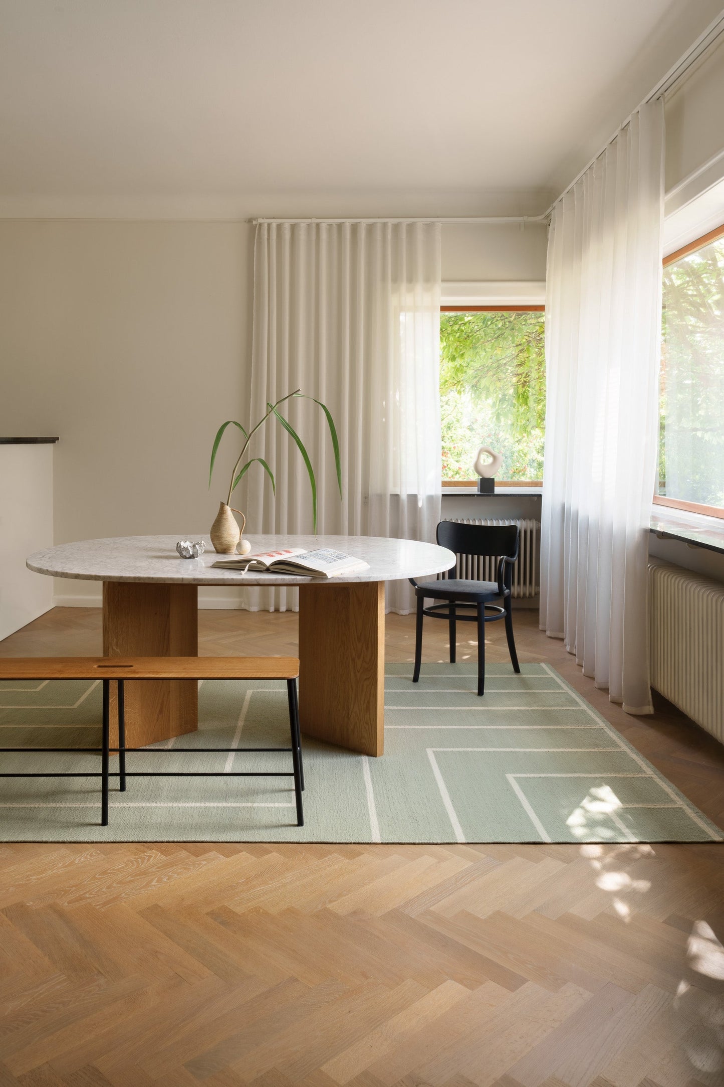 Tæppe VK-1, oliven/hvid • NORDICMODERN