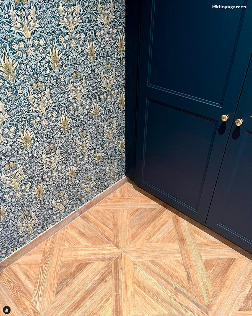 Stenbjerg • Italiensk antik knop med blomst design i blank messing